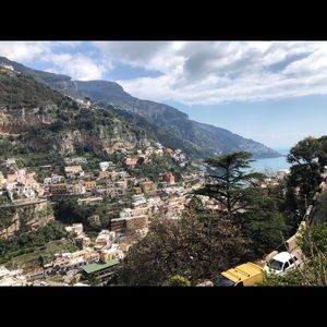 Meet your Posher, Amy